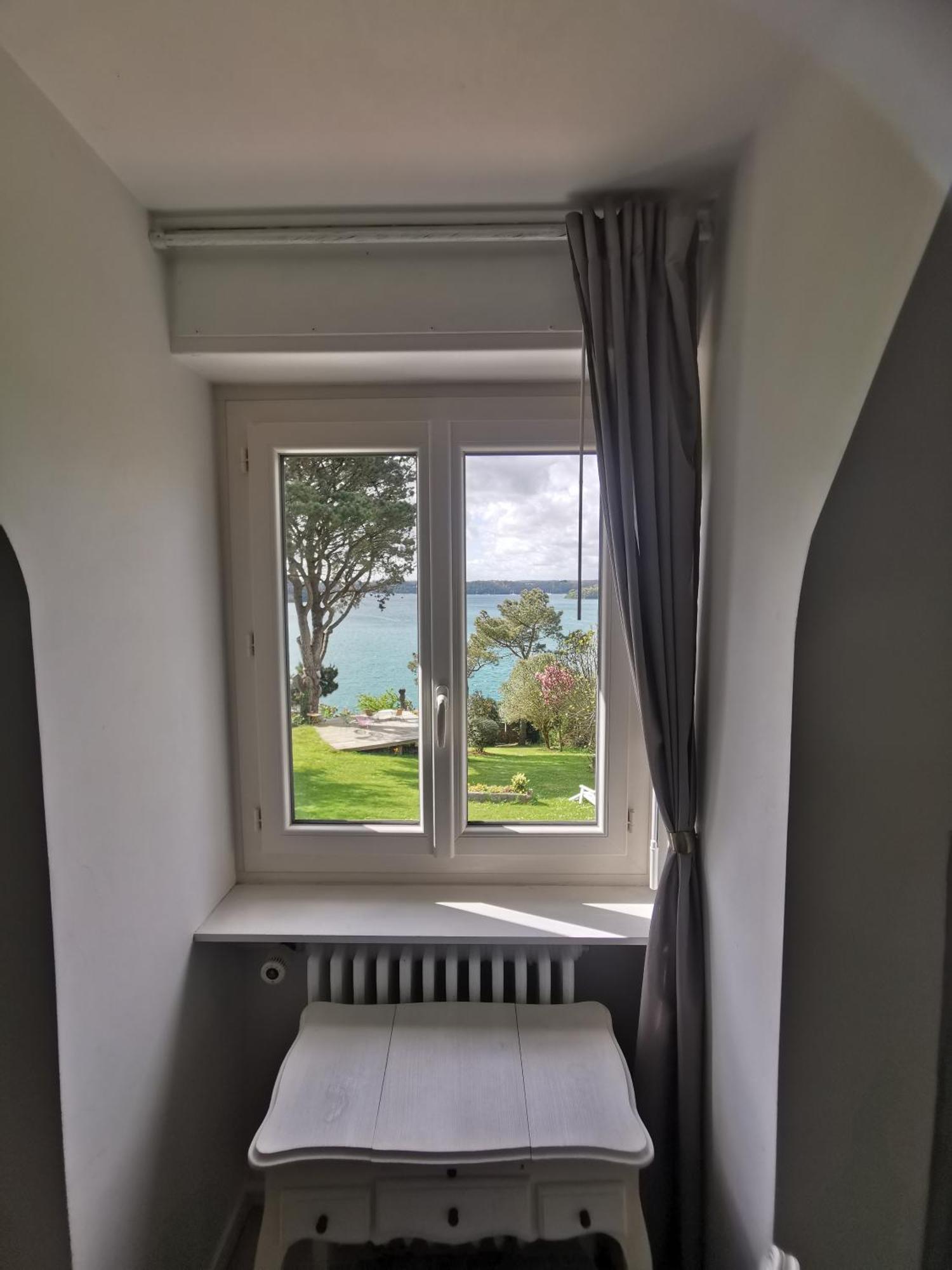 Les Pieds Dans L'Eau Apartment Saint-Malo Room photo